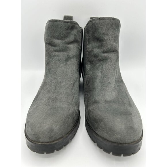 Nine West Womens Grey Faux Suede Chelsea Ankle Boots Lug Soles Size 6M - Picture 3 of 11